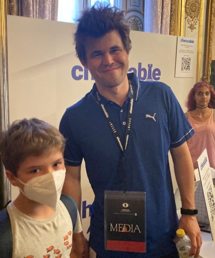 Carlsen - Λάτος